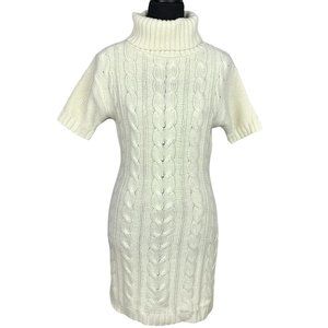 2/$25 - VINTAGE 90s-Y2K Seductions Cable Knit Short Sleeve Turtleneck